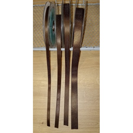Satin 78. 300 COL.35. 056