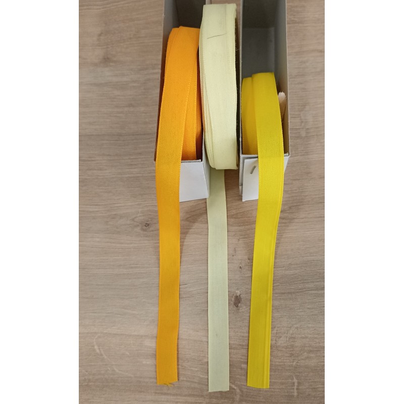 Extra Fort - 350 . 050 COL.79. 52. 88. 90. 11. 77. 72. 15. 101. 201. 24. 02. 233. 014