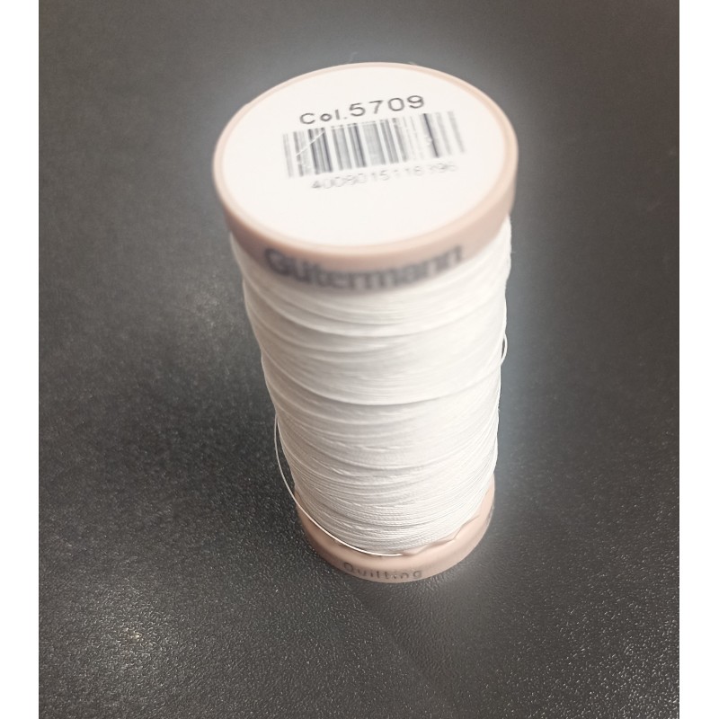 Fil à Quilter- 5322 - Marine. Noir . Blanc. 2453 rouge