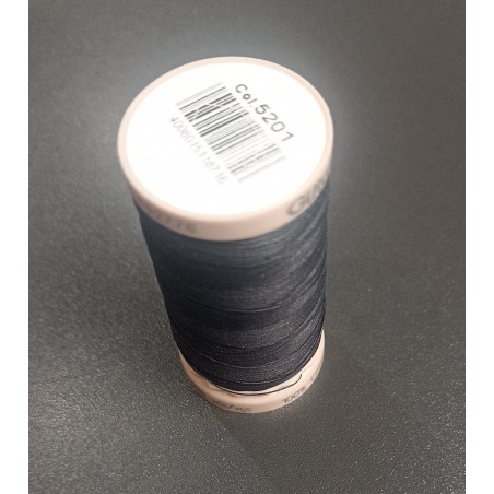 Fil à Quilter- 5322 - Marine. Noir . Blanc. 2453 rouge