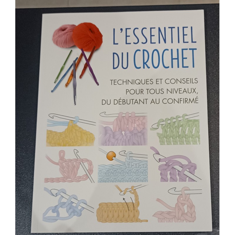 31905 - L' Essentiel au crochet