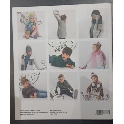 05. Kids Handknitting