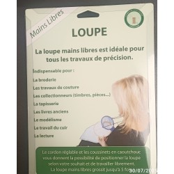 C898 - Loupe " Mains libres "