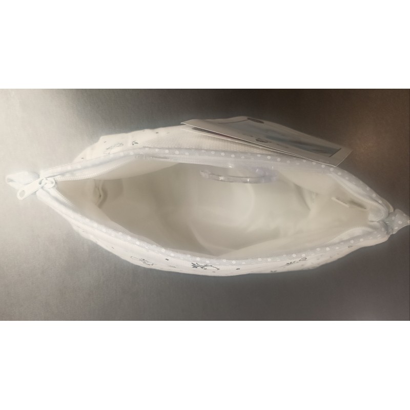 Trousse de toilette à broder