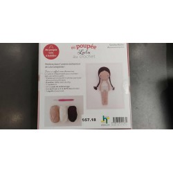 957.18 - Poupée a crocheter