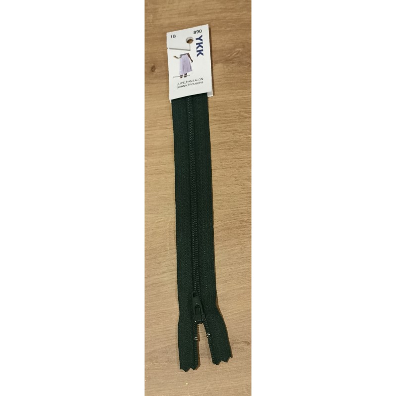 Fermeture non séparable . marron 568. vert 890. kaki 150